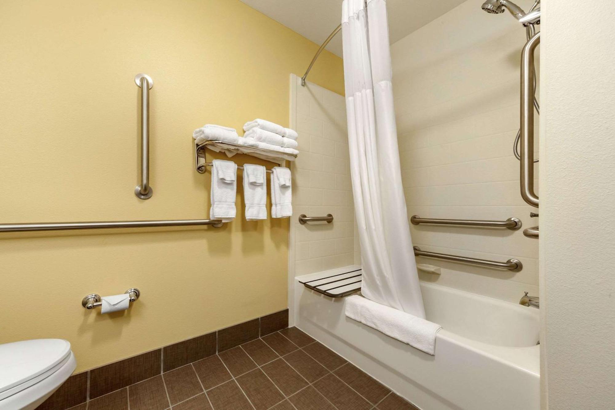Sleep Inn & Suites Grand Forks Near Alerus Center Eksteriør bilde